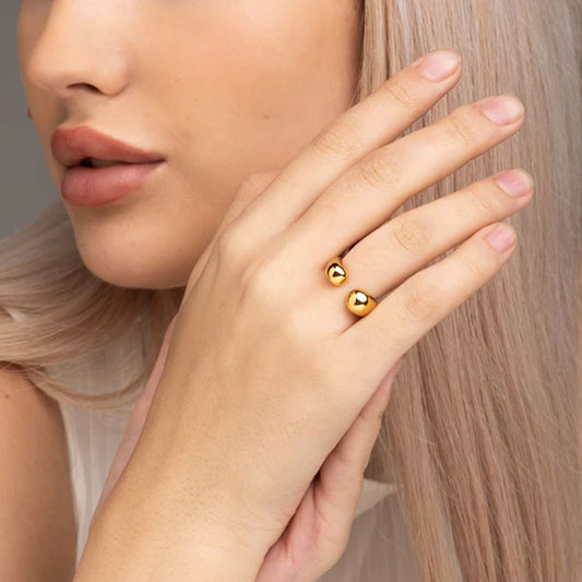 Double Ball Ring